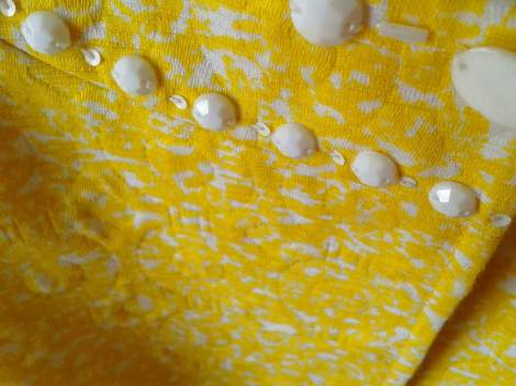 yellow suit details
