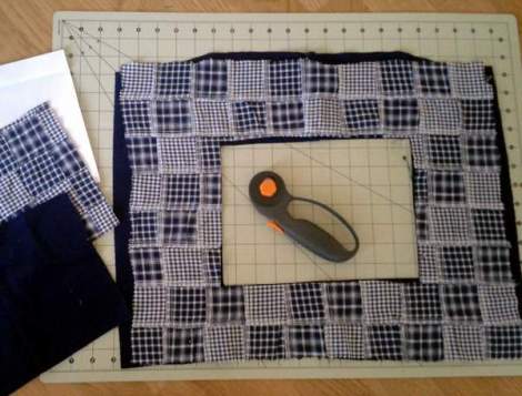 08 picture frame pillowcase cutout liner