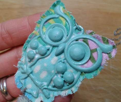 07 owl necklace fray fabric edges