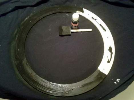 Valentine's felt heart wreath paint black