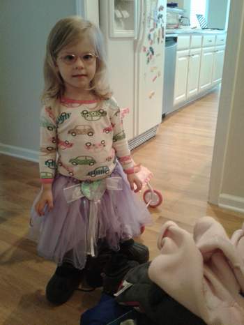 00411 school-to-summer closet switch