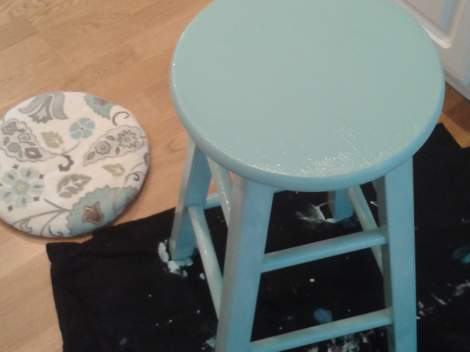03 blue stool makeover