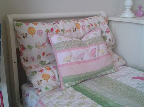 10 little girl bedroom twin to toddler sheets peek