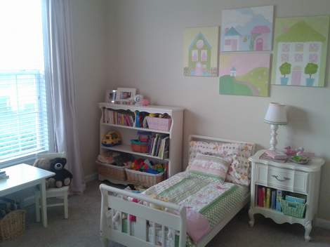 28 little girl bedroom after close up