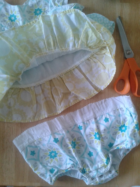 romper to shirt upcycle 055