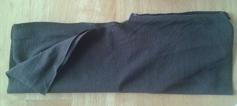 t-shirt to ruffle pants 05