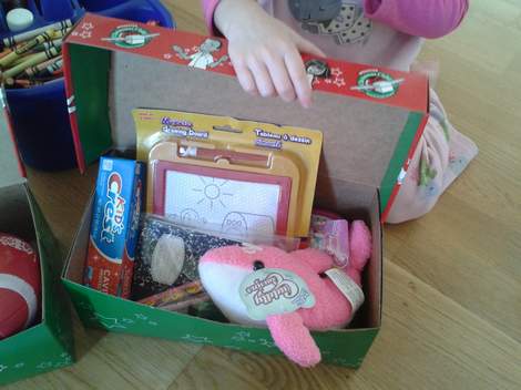 operation christmas child sissy's gift