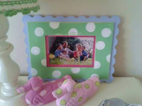 polka dot frame makeover 08