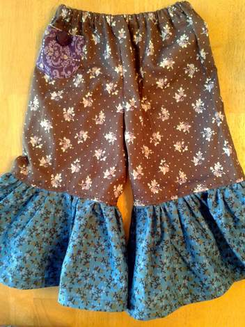 bird shirt ruffle pants 02