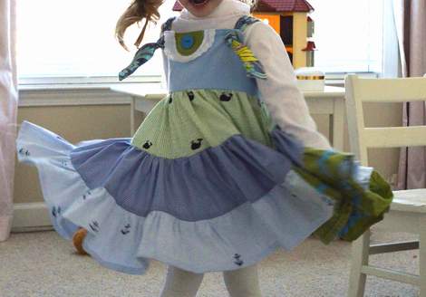 knotical twirl dress twirling 01