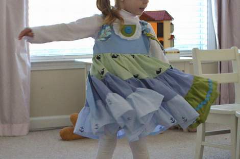 knotical twirl dress twirling 02