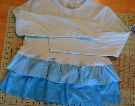 blue ombre ruffled tshirt 13