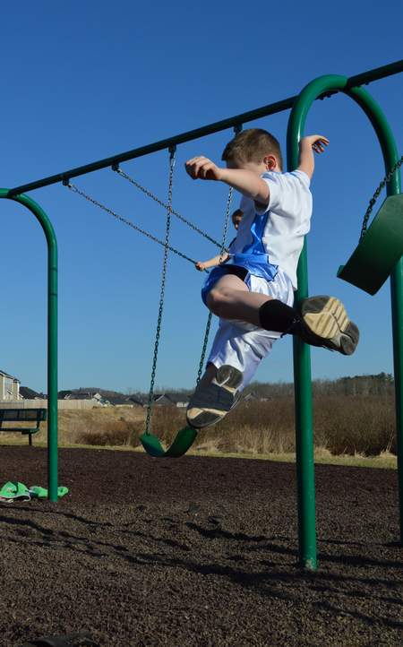 jumping off swings big bro jumping
