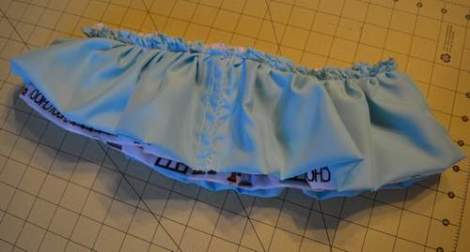 train peek-a-boo ruffles skirt 09