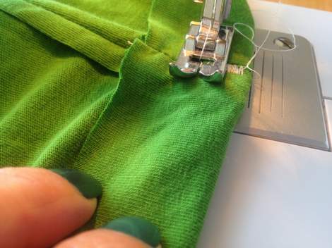 green skirt twinning 009
