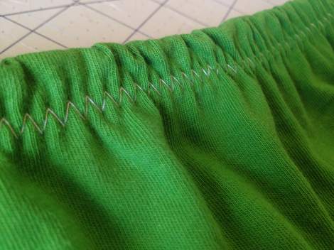 green skirt twinning 011