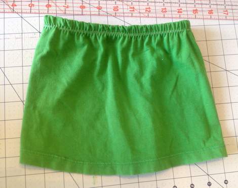 green skirt twinning 012