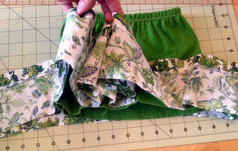 green skirt twinning 015