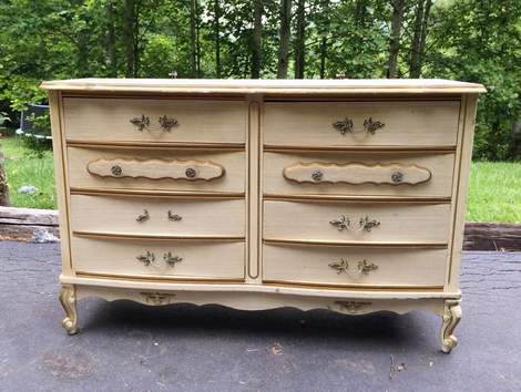 pink dresser makeover 01 before