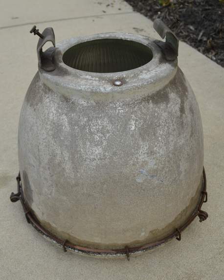 holophane industrial light fixture 01