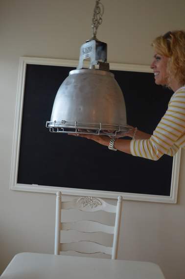 holophane industrial light fixture 17