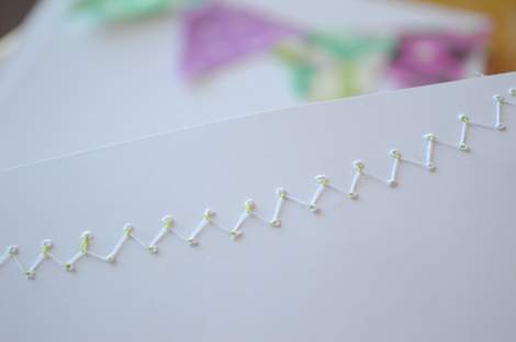 05 heather bailey pennant stationery