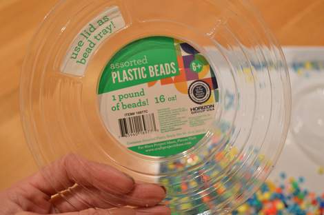 DIY kids necklace bead fun and corral tip 02