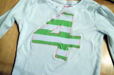 ric-rac ruffle 4th birthday shirt 04