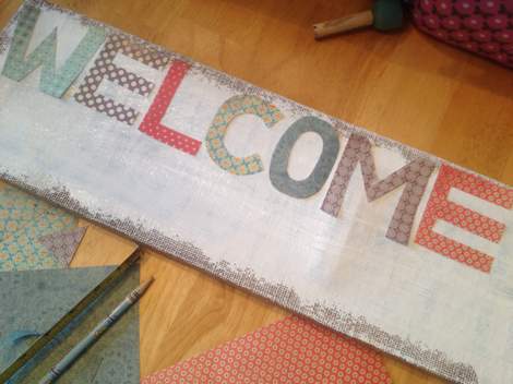 burlap canvas makeover 04