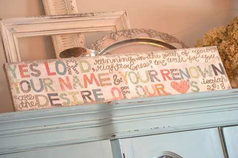 burlap canvas makeover 08