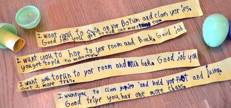 li'l bro's eggs-ercise hunt game 01